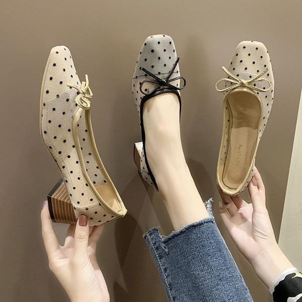 dress shoes 2021 spring women's european and american fashion high heels pointed gauze hollow work simple single, Black
dress shoes 2021 spring women's european and american fashion high heels pointed gauze hollow work simple single, Black