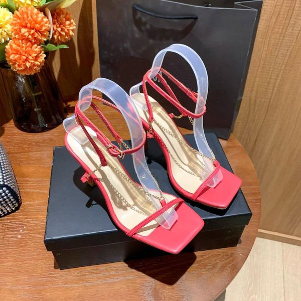 dress shoes 2021 summer fashion square toe women sansals luxury gold chains high heels ladies party beach, Black
dress shoes 2021 summer fashion square toe women sansals luxury gold chains high heels ladies party beach, Black