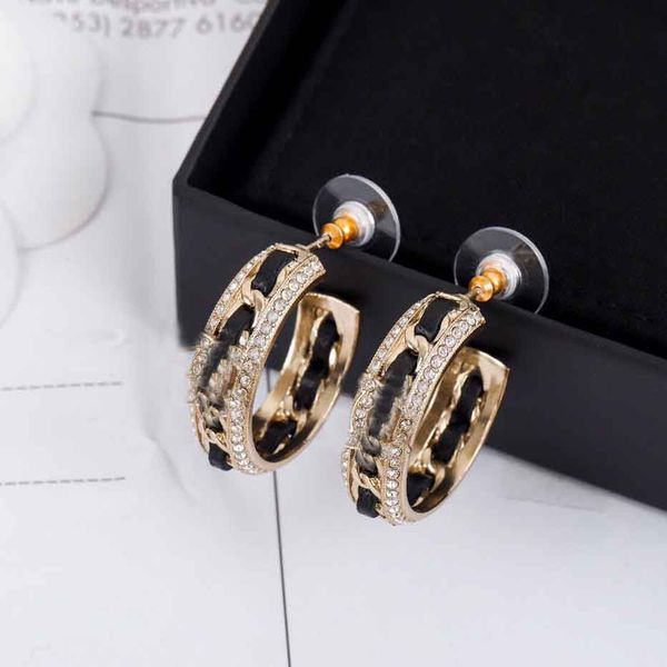 2021 hook drop earring with diamond and leather for women wedding jewelry gift in 18k gold plated ps4032, Golden
2021 hook drop earring with diamond and leather for women wedding jewelry gift in 18k gold plated ps4032, Golden