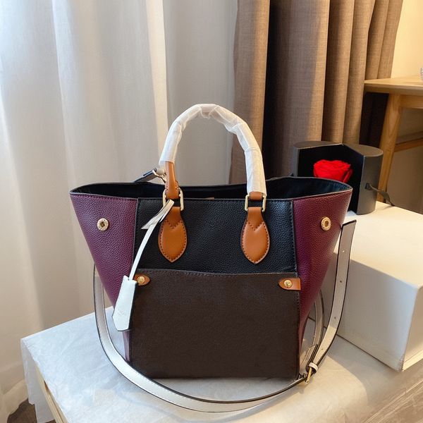 2021 fold tote designers women new handbags luxurys crossbody bags fashion tote toron handle color mixing leather shoulder bag
2021 fold tote designers women new handbags luxurys crossbody bags fashion tote toron handle color mixing leather shoulder bag