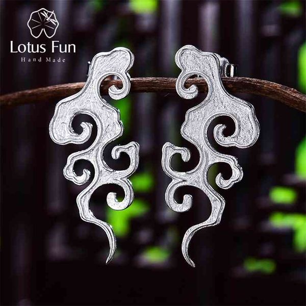 lotus fun real 925 sterling silver fine jewelry original sunset cloud dangle earrings chinese style vintage for women 210625, Golden;silver
lotus fun real 925 sterling silver fine jewelry original sunset cloud dangle earrings chinese style vintage for women 210625, Golden;silver
