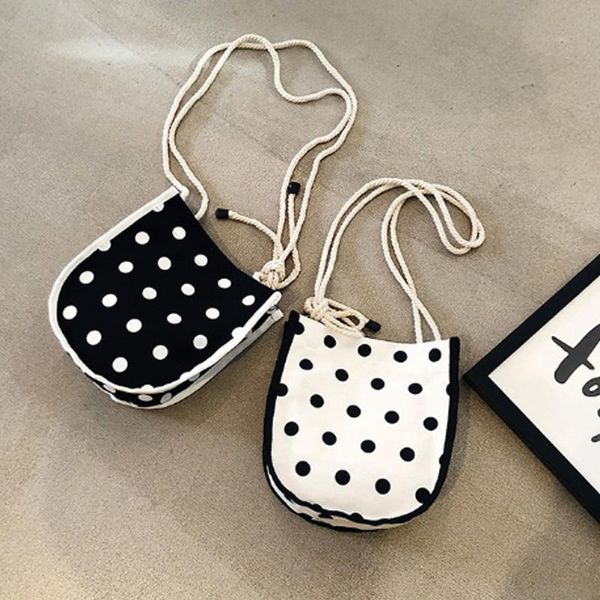 2021 simple style school bag selling small fresh cute small bags fashion canvas dot crossbody shoulder bag bolsa feminina
2021 simple style school bag selling small fresh cute small bags fashion canvas dot crossbody shoulder bag bolsa feminina