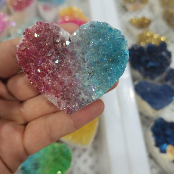 decorative objects & figurines 1pcs natural heart-shaped candy color quartz crystal cluster rainbow aura quality gemstone stone healing
decorative objects & figurines 1pcs natural heart-shaped candy color quartz crystal cluster rainbow aura quality gemstone stone healing
