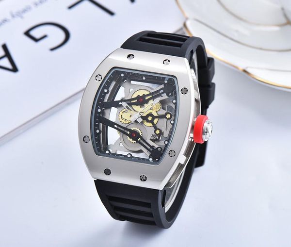 wristwatches 2021 quality men's military diving sports watch men analog date quartz casual diamond, Slivery;brown
wristwatches 2021 quality men's military diving sports watch men analog date quartz casual diamond, Slivery;brown