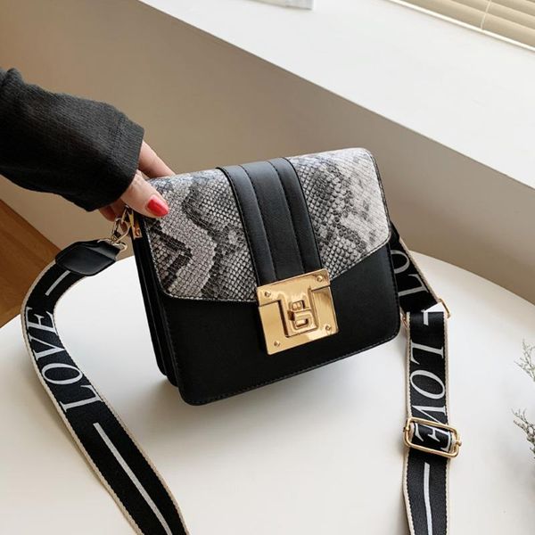 evening bags luxury 2021 fashion designer snake shaped messenger bag ladies handbag wide shoulder strap one small square
evening bags luxury 2021 fashion designer snake shaped messenger bag ladies handbag wide shoulder strap one small square