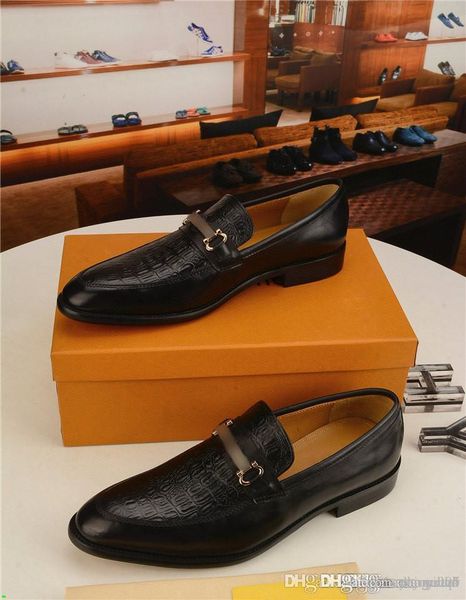 brand designeer men dress shoes moccasin glitter men formal shoe italian leather luxury men's shoes fashion groom wedding oxford shoes, Black
brand designeer men dress shoes moccasin glitter men formal shoe italian leather luxury men's shoes fashion groom wedding oxford shoes, Black