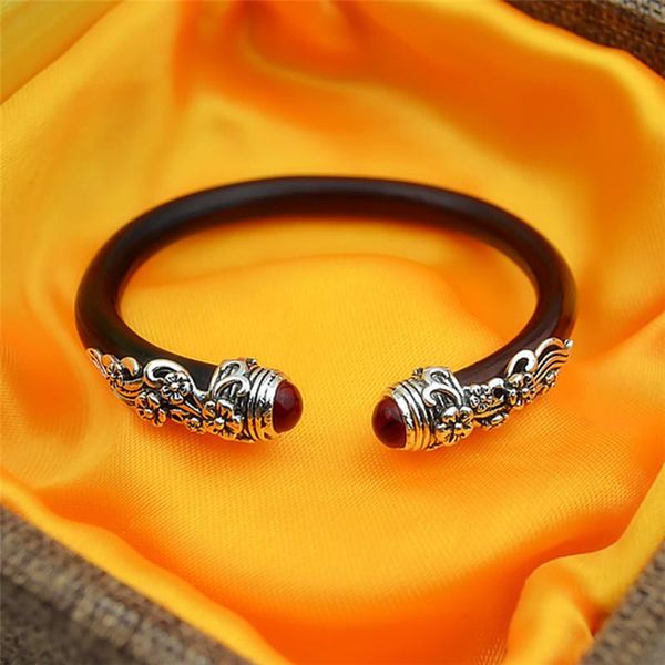 bangle caulis spatholobi men bracelet women silver plated natural tibet wood fashion retro ethnic tibetan lovers' jewelry gift, Black
bangle caulis spatholobi men bracelet women silver plated natural tibet wood fashion retro ethnic tibetan lovers' jewelry gift, Black