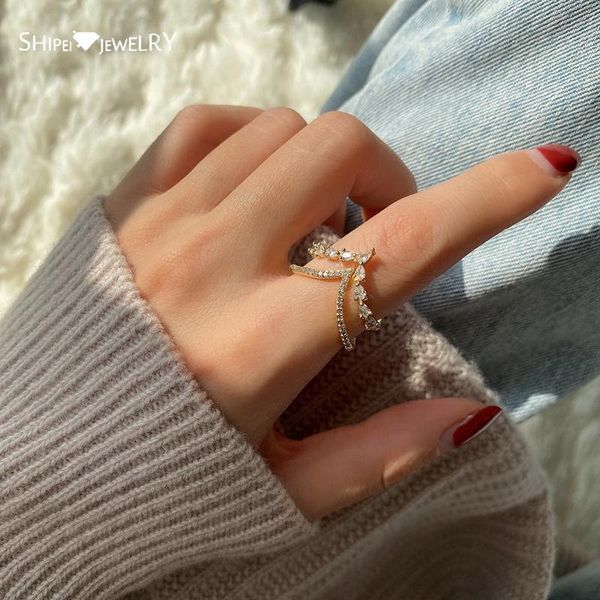cluster rings shipei luxury 925 sterling silver created moissanite gemstone 18k yellow gold v shape ring party for women fine jewelry, Golden;silver
cluster rings shipei luxury 925 sterling silver created moissanite gemstone 18k yellow gold v shape ring party for women fine jewelry, Golden;silver