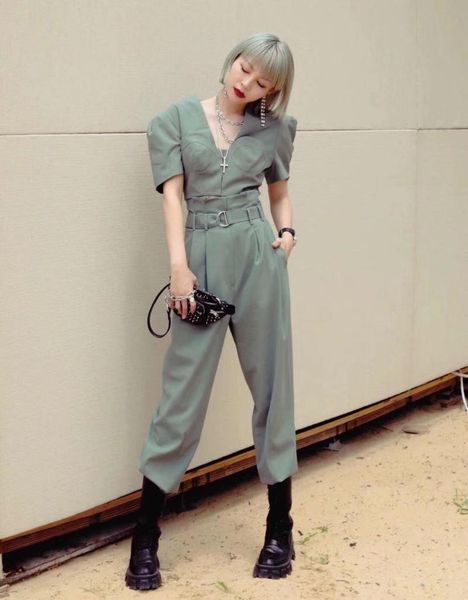 women's two piece pants 2021ss fashion women short blouse + waist female sets 2 color ddxgz2 6.07, White
women's two piece pants 2021ss fashion women short blouse + waist female sets 2 color ddxgz2 6.07, White