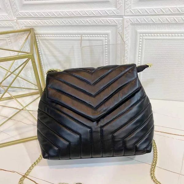 high-quality luxury designe bags flip r handbag classic original leather ladies shoulder bag fashion medium messenger female bages
high-quality luxury designe bags flip r handbag classic original leather ladies shoulder bag fashion medium messenger female bages