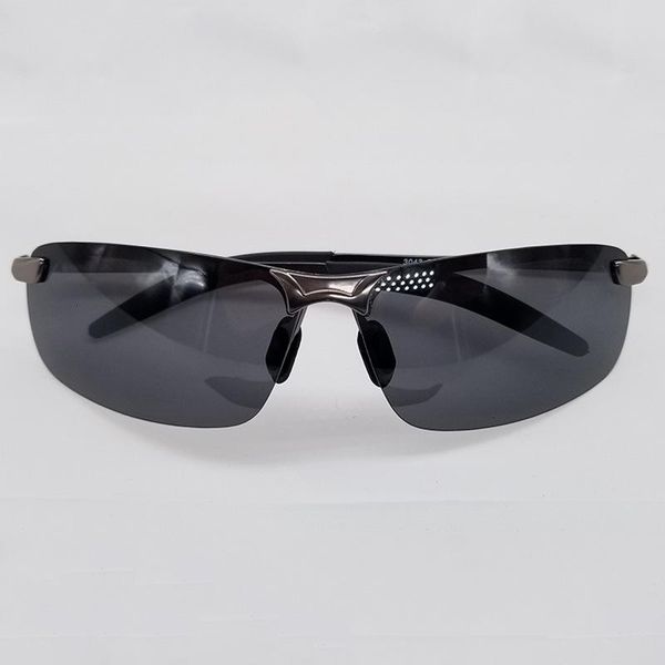 sunglasses driving outside sun shade men's polarized sunglasses cool and handsome show temperament, White;black
sunglasses driving outside sun shade men's polarized sunglasses cool and handsome show temperament, White;black