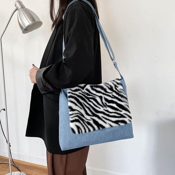 shoulder bags fashion cowboy bag high capacity leopard crossbody summer wild woman handbags designer luxury phone pack purse
shoulder bags fashion cowboy bag high capacity leopard crossbody summer wild woman handbags designer luxury phone pack purse