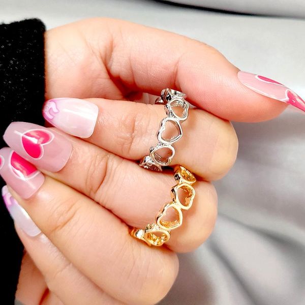 wedding rings minimalist gold silver color hollow heart for women geometric metal love cuban link finger ring bohemia jewelry gift, Slivery;golden
wedding rings minimalist gold silver color hollow heart for women geometric metal love cuban link finger ring bohemia jewelry gift, Slivery;golden
