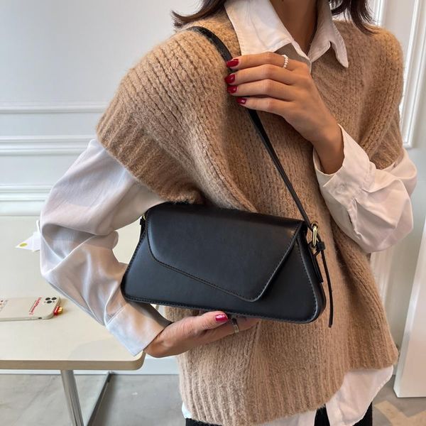 evening bags 2021 asymmetric geometric shoulder bag women pu leather armpit classy small messenger lady designer handbag
evening bags 2021 asymmetric geometric shoulder bag women pu leather armpit classy small messenger lady designer handbag