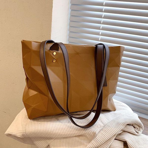 evening bags fashion large capacity tote shoulder bag for women 2021 pu leather hand solid color big female handbags
evening bags fashion large capacity tote shoulder bag for women 2021 pu leather hand solid color big female handbags