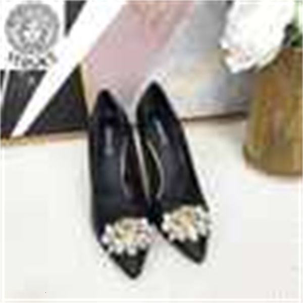 shoes brand women high heels sandals slippers mules slides pumps loafers ballerinas sneakers dress designer luxury 3wk2, Black;white
shoes brand women high heels sandals slippers mules slides pumps loafers ballerinas sneakers dress designer luxury 3wk2, Black;white