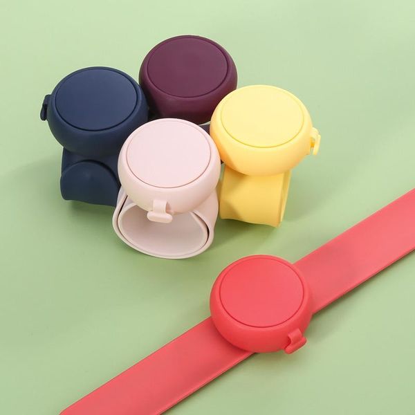 ankle support silicone hand sanitizer packaging box gift wrist bracelet for children man lady party decoration dress up sports outdoor, Blue;black
ankle support silicone hand sanitizer packaging box gift wrist bracelet for children man lady party decoration dress up sports outdoor, Blue;black