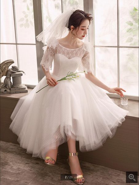 2021 new arrival white lace short knee length a line wedding dress half sleeve modest scoop neck summer beach wedding dresses sale
2021 new arrival white lace short knee length a line wedding dress half sleeve modest scoop neck summer beach wedding dresses sale