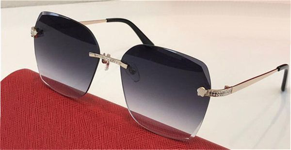New fashion design sunglasses 0137S square frameless crystal cut lens animal metal temple with diamond design classic pop style UV400 lens, White;black
New fashion design sunglasses 0137S square frameless crystal cut lens animal metal temple with diamond design classic pop style UV400 lens, White;black