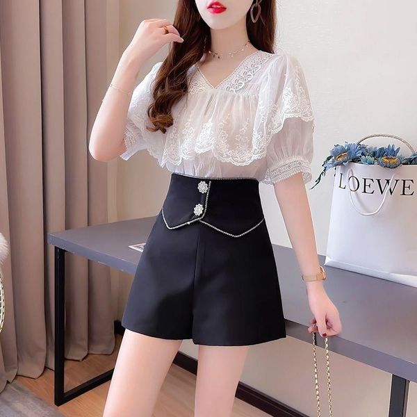 women's tracksuits women 2021 summer fashion two-piece sets female v-neck lace pullover ladies high waist wide legs shorts suits y196, Gray
women's tracksuits women 2021 summer fashion two-piece sets female v-neck lace pullover ladies high waist wide legs shorts suits y196, Gray