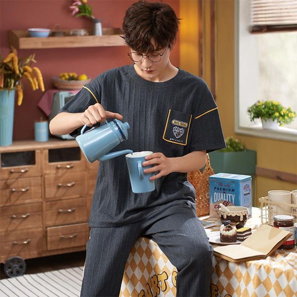 men's sleepwear spring summer cotton short sleeve pajamas set casual striped pajama for men sets suit print homewear plus size, Black;brown
men's sleepwear spring summer cotton short sleeve pajamas set casual striped pajama for men sets suit print homewear plus size, Black;brown