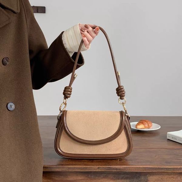 leather new autumn shoulder underarm bag artistic vintage saddle bag frosted crossbody bag womens in stock
leather new autumn shoulder underarm bag artistic vintage saddle bag frosted crossbody bag womens in stock