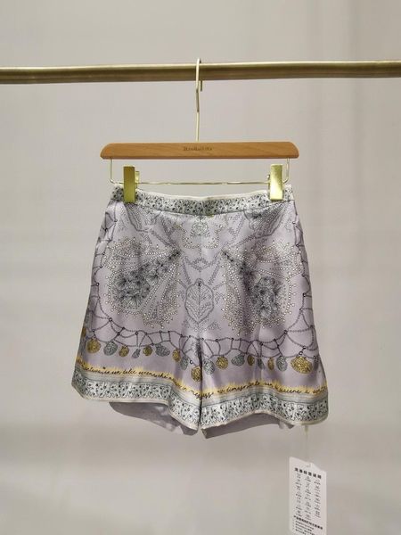 women's shorts 100% real silk print summer women runway vintage trendy ins custom european style designer female, White;black
women's shorts 100% real silk print summer women runway vintage trendy ins custom european style designer female, White;black