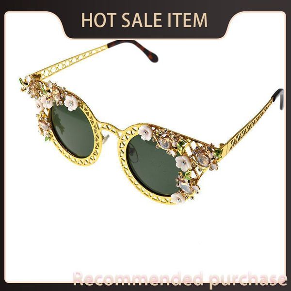 vintage crystals cat women brand flower frame sunglasses full decoration eye glasses sun design feminino icxac, White;black
vintage crystals cat women brand flower frame sunglasses full decoration eye glasses sun design feminino icxac, White;black