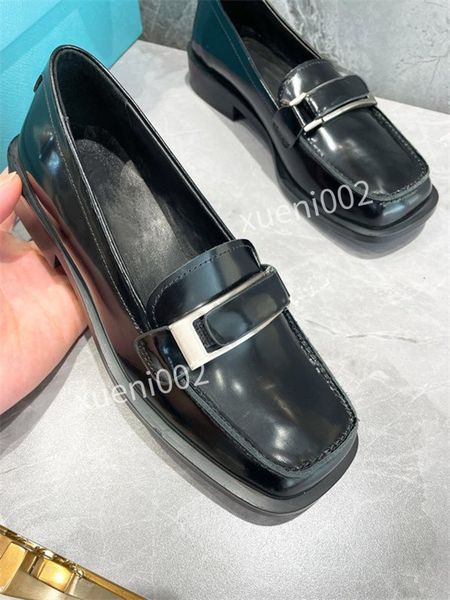 rhyton casual leather shoes men boots designers sneakers tiger vintage oversized fashion chaussures classic ladies womens trainer shoes 35-4, Black
rhyton casual leather shoes men boots designers sneakers tiger vintage oversized fashion chaussures classic ladies womens trainer shoes 35-4, Black
