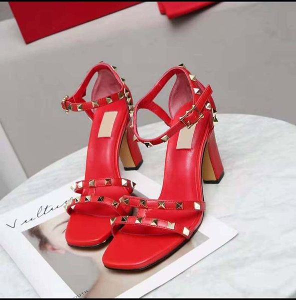 classics women shoes sandals fashion beach thick bottom slippers alphabet lady sandals leather high heel shoes slides shoe10 06, Black
classics women shoes sandals fashion beach thick bottom slippers alphabet lady sandals leather high heel shoes slides shoe10 06, Black