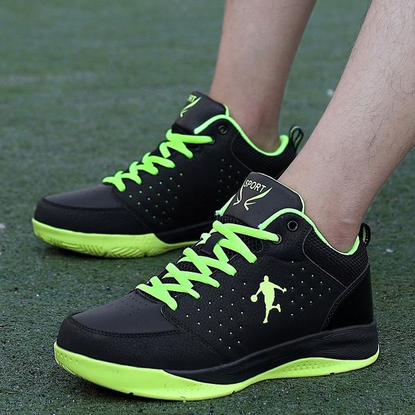 mens basketball shoes breathable shock-absorbing war boots high help casual shoes anti-slip wear-resistant shoes sports
mens basketball shoes breathable shock-absorbing war boots high help casual shoes anti-slip wear-resistant shoes sports