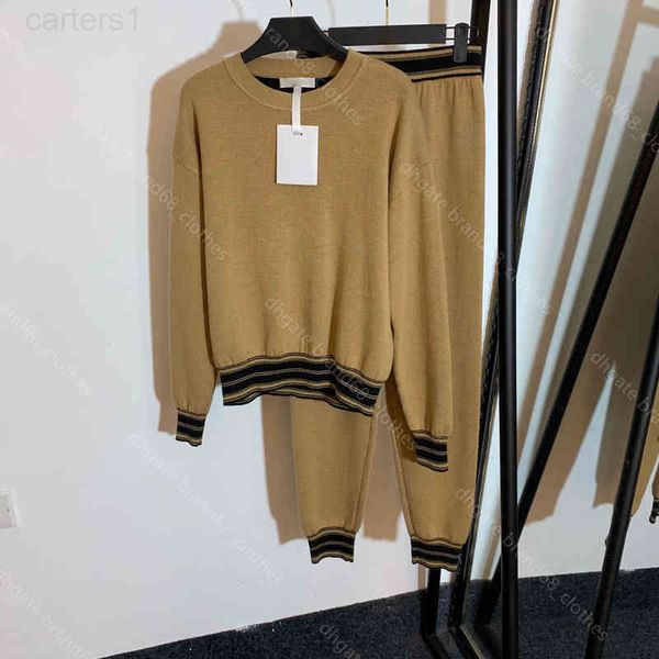 tracksuits designer women luxury for couples crew neck hoodies sweater wool knit cardigan + pants 2 piece suit letter 5a quality female, Gray
tracksuits designer women luxury for couples crew neck hoodies sweater wool knit cardigan + pants 2 piece suit letter 5a quality female, Gray