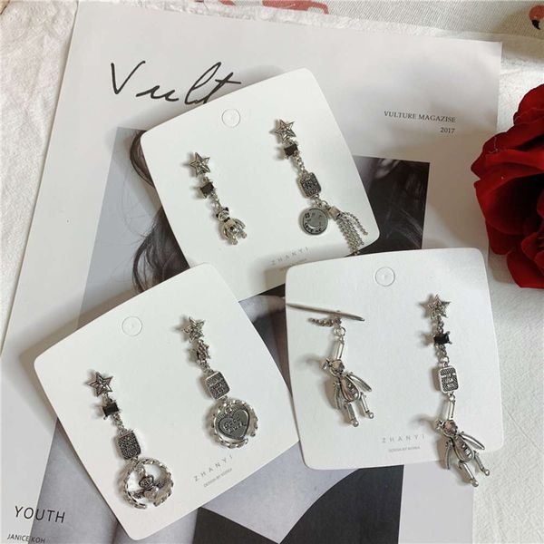hbp fashion south korea dongdamen 2021 new sell old dark black long bear smile asymmetric minority earrings female, Silver
hbp fashion south korea dongdamen 2021 new sell old dark black long bear smile asymmetric minority earrings female, Silver