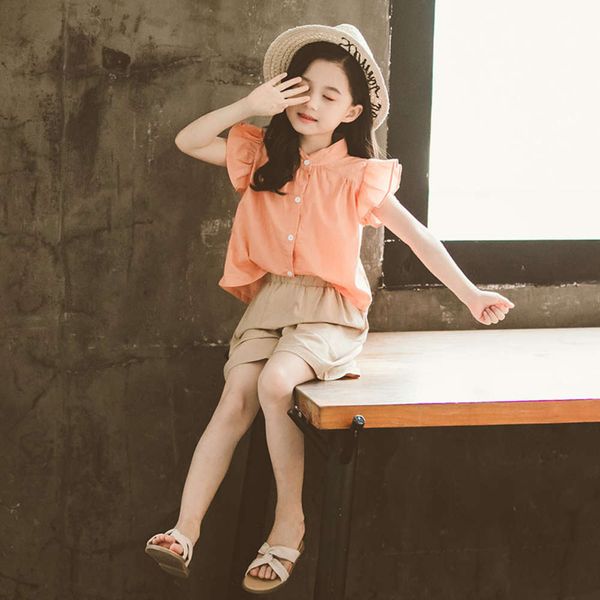 new korean suit girls' summer dress middle 2021 school lace short sleeve pants two piece set of trendy children's wear
new korean suit girls' summer dress middle 2021 school lace short sleeve pants two piece set of trendy children's wear