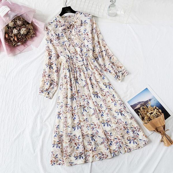 casual dresses floral print chiffon dress women 2021 autumn bow ruffle long sleeve elastic waist vintage femme vestidos, Black;gray
casual dresses floral print chiffon dress women 2021 autumn bow ruffle long sleeve elastic waist vintage femme vestidos, Black;gray