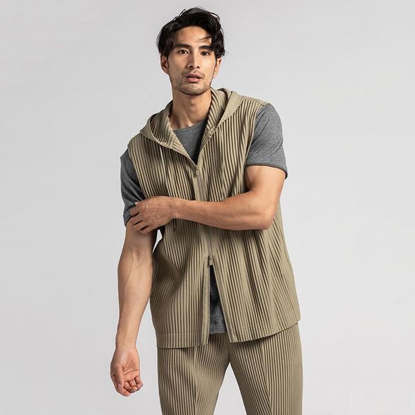 men's vests ewq / wear pleated wrinkled vest for male 2021 japanese homestead handmade wrinkle sleeveless hooded gray 9y3496, Black;white
men's vests ewq / wear pleated wrinkled vest for male 2021 japanese homestead handmade wrinkle sleeveless hooded gray 9y3496, Black;white