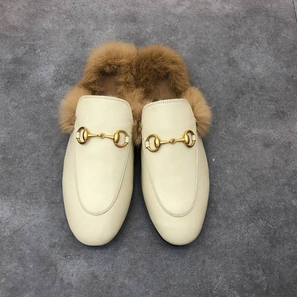 2021 women men leather half slippers slides loafers autumn winter warm wool slipper classic metal buckle embroidery stylist shoes sandals bo, Black
2021 women men leather half slippers slides loafers autumn winter warm wool slipper classic metal buckle embroidery stylist shoes sandals bo, Black