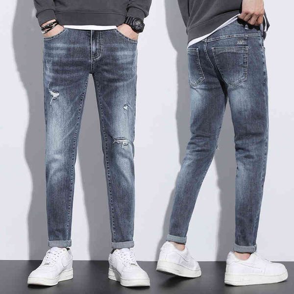 2021 autumn and winter new jeans men's small elastic slim fit fashion korean medium waist casual thin leg long, Blue
2021 autumn and winter new jeans men's small elastic slim fit fashion korean medium waist casual thin leg long, Blue