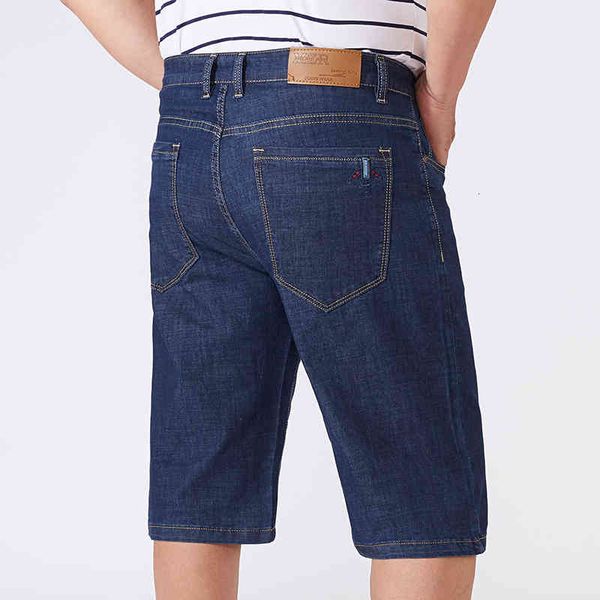 fashion shorts plus size men's blue denim business casual loose straight stretch short jeans male brand, White;black
fashion shorts plus size men's blue denim business casual loose straight stretch short jeans male brand, White;black