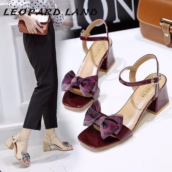 leopard land women's sandals thick heel bowknot casual single-layer shoes hollow buckle strap shallow mouth sandals hygc-199-1, Black
leopard land women's sandals thick heel bowknot casual single-layer shoes hollow buckle strap shallow mouth sandals hygc-199-1, Black