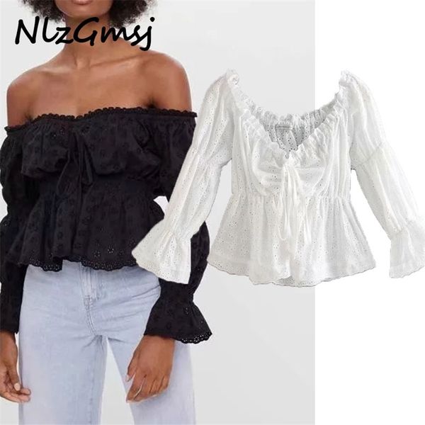 blouse women solid hollow out embroidery lace shirt chic one word collar long sleeve ladies sweet blouses 210628, White
blouse women solid hollow out embroidery lace shirt chic one word collar long sleeve ladies sweet blouses 210628, White