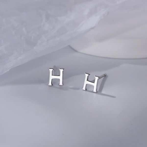 stud 925 sterling silver letter earrings women's classic retro h-shaped exquisite style jewelry, Golden;silver
stud 925 sterling silver letter earrings women's classic retro h-shaped exquisite style jewelry, Golden;silver
