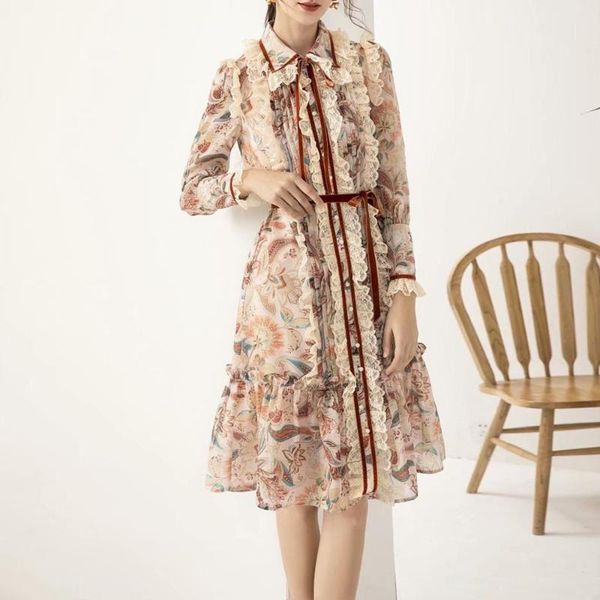 casual dresses runway 2021 spring autumn vintage chic lace stitching lapel long sleeve fashion party midi women's dress, Black;gray
casual dresses runway 2021 spring autumn vintage chic lace stitching lapel long sleeve fashion party midi women's dress, Black;gray