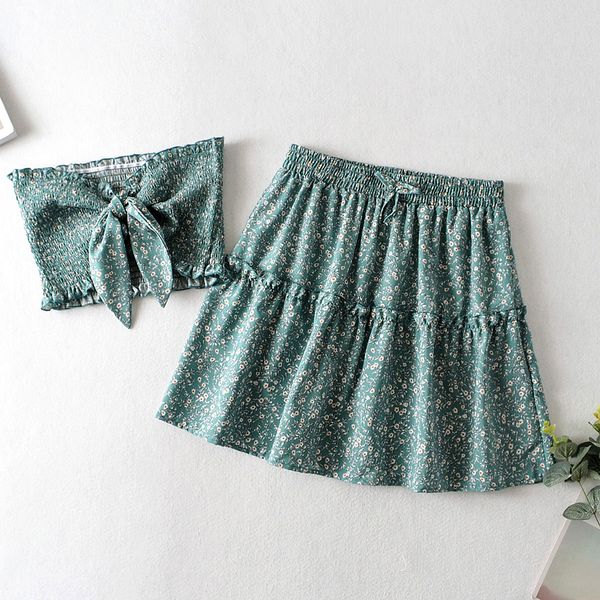 2021 new 2 women floral print sets summer sleeveless pleated mini boho gypsy beach two piece set dress edk0, Black
2021 new 2 women floral print sets summer sleeveless pleated mini boho gypsy beach two piece set dress edk0, Black