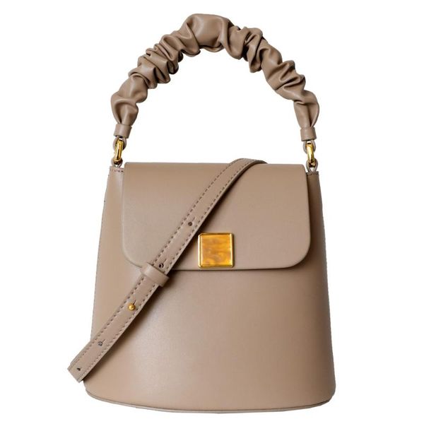 shoulder bags 2021 brand fashion small handbag female leather fresh messenger bag korean texture bucket for women
shoulder bags 2021 brand fashion small handbag female leather fresh messenger bag korean texture bucket for women