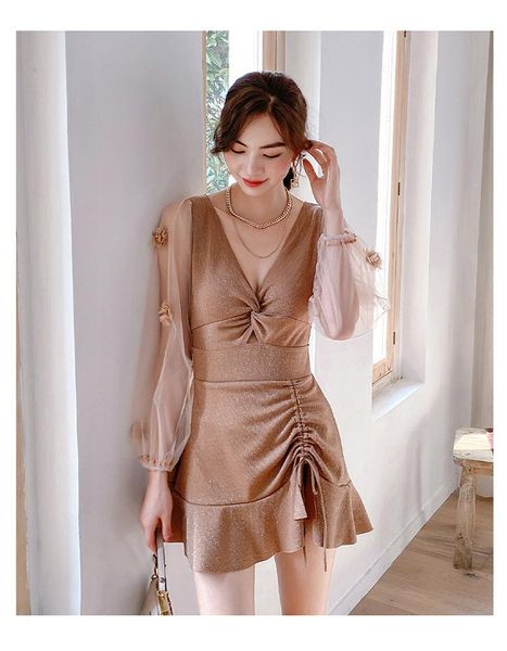 one-piece suits swimsuit women 2021 long sleeve beach lovely swimming suit for ladies swimwear female slimming with ruffles polyester
one-piece suits swimsuit women 2021 long sleeve beach lovely swimming suit for ladies swimwear female slimming with ruffles polyester