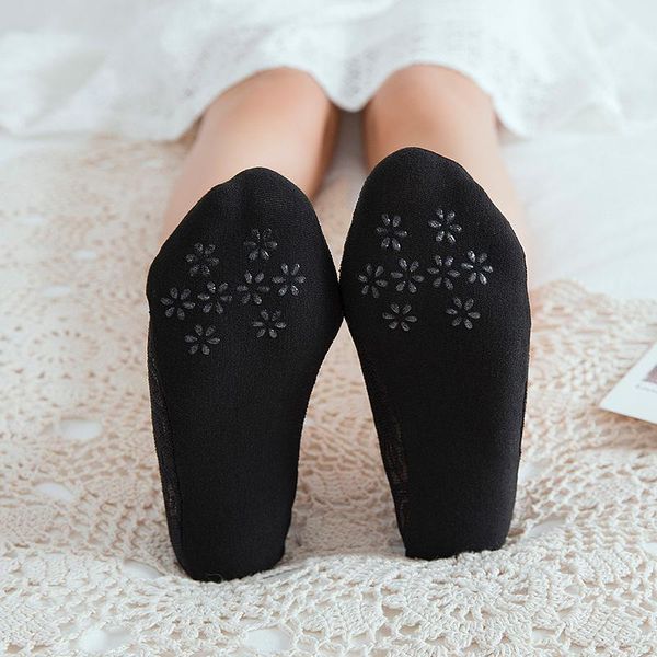 socks & hosiery 5 pairs/lot summer lace boat female solid color cotton short non-slip shallow mouth low cut invisible, Black;white
socks & hosiery 5 pairs/lot summer lace boat female solid color cotton short non-slip shallow mouth low cut invisible, Black;white