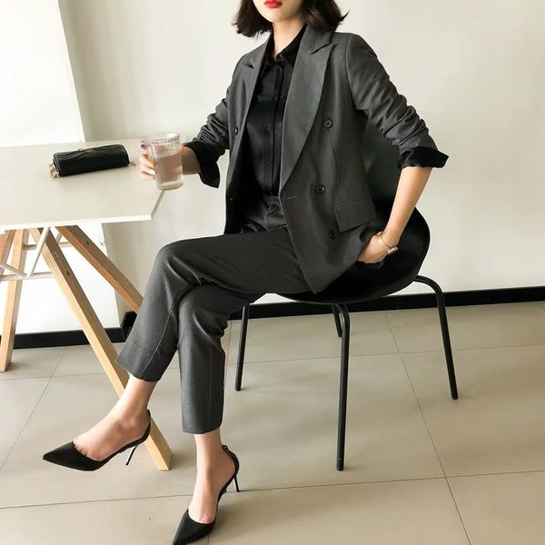 spring and the occasional autumn small female quality new simple temperament fashion women pant formal suits rggy, White;black
spring and the occasional autumn small female quality new simple temperament fashion women pant formal suits rggy, White;black