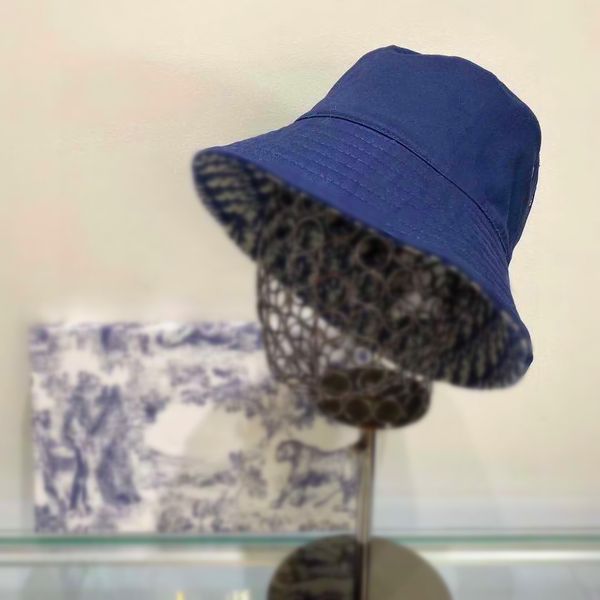 2021 oblique designers bucket hat women hats caps patchwork washed denim bucket hat solid wide brim cotton beach two-sided bonnet, Blue;gray
2021 oblique designers bucket hat women hats caps patchwork washed denim bucket hat solid wide brim cotton beach two-sided bonnet, Blue;gray