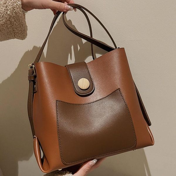 evening bags bucket design soft pu leather crossbody for women 2022 winter fashion shoulder handbags ladies totes
evening bags bucket design soft pu leather crossbody for women 2022 winter fashion shoulder handbags ladies totes